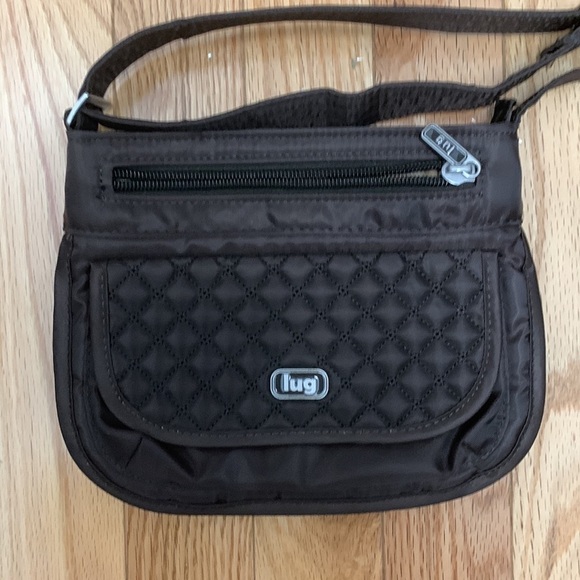 Lightweight Quilted Brown Lug Crossbody - Picture 2 of 8